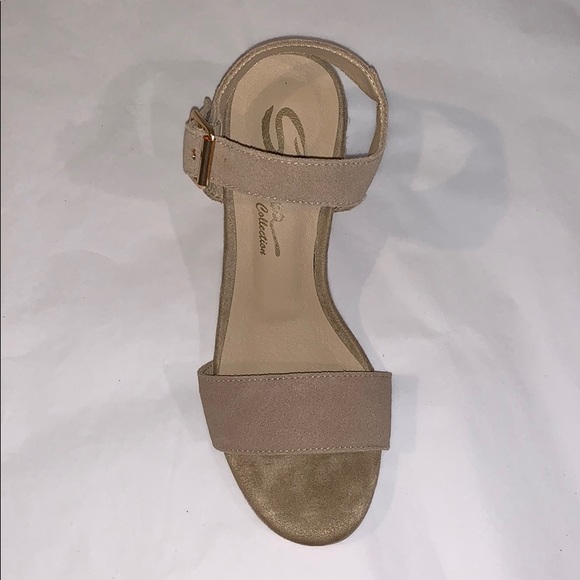 Cream strapped sandals with woven jute heel. - Picture 5 of 5